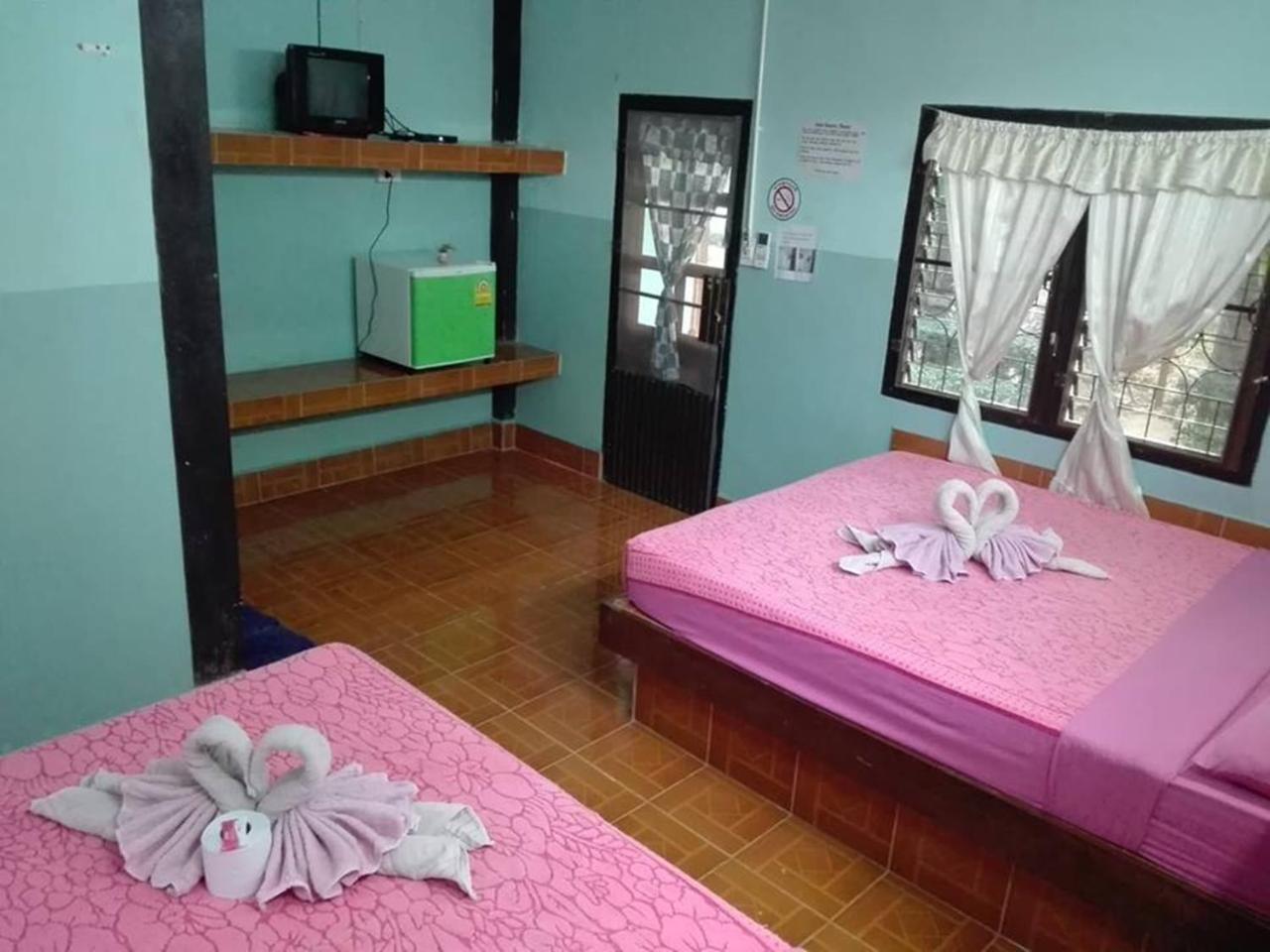 Mr Jan Guesthouse Pai Bagian luar foto